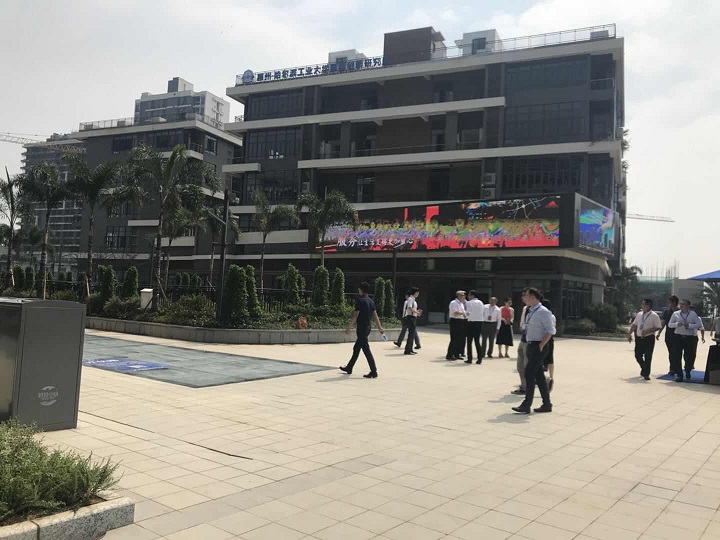 1538292863108491.jpg 69094851542987480.jpg